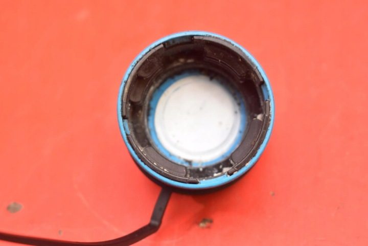 КРЫШКА ГОРЛОВИНЫ БЕНЗОБАКА ADBLUE OPEL ZAFIRA C 12-16, фото 3