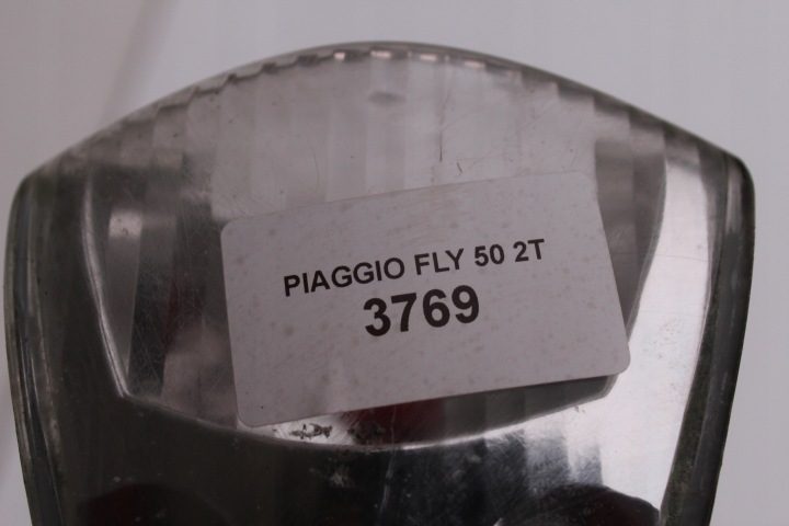 Piaggio FLY 50 2T фонарь задний, фото 5