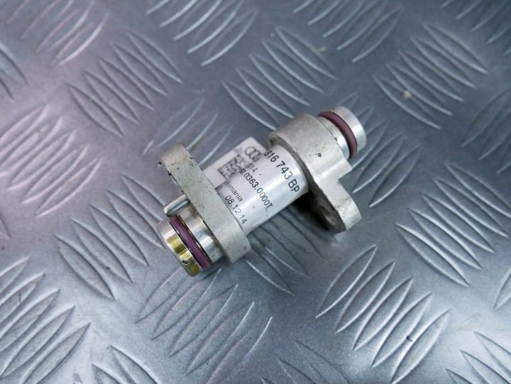 Трубка кондиционера 4M0816743BP AUDI Q7 4M, фото 1