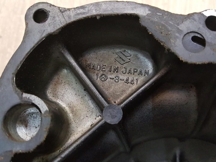 SUZUKI GS 500 КРЫШКА КОРПУС, фото 9