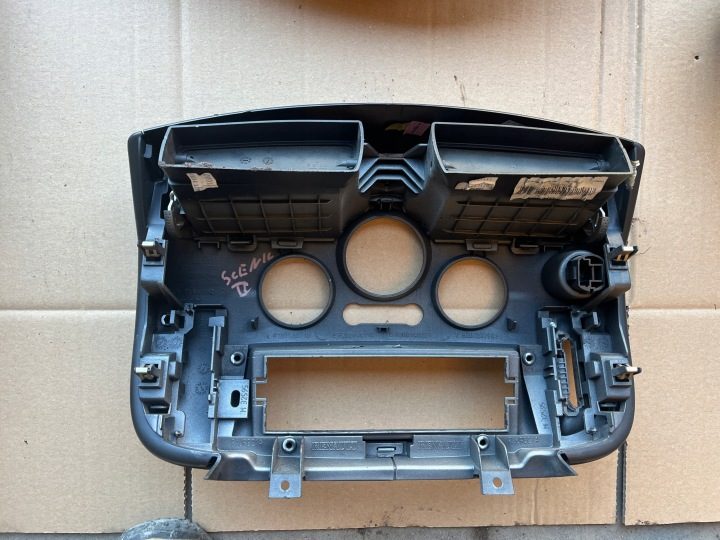 ЗАЩИТА ЦЕНТРАЛЬНАЯ КОНСОЛЬ ОБДУВА RENAULT SCENIC II 2002-2005 D8200140721, фото 2