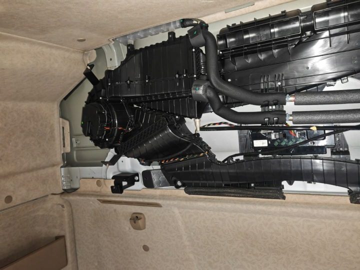 ОРИГИНАЛЬНЫЙ КОНДИЦИОНЕР СТОЯНОЧНЫЙ MERCEDES ACTROS MP 4 A9608300560, фото 2