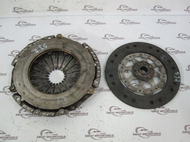 Audi A4 VW 1.8 TB BFB 163 л.с. 07 г. сцепление диск и корзина сцепления 3082307232, фото 1