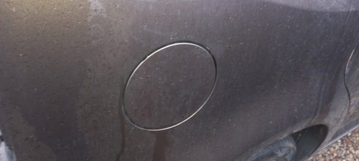 Лючок горловины бензобака VW Touran II 10-15 LH8Z, фото 1