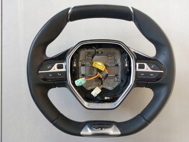 Руль Peugeot 5008 II GT, фото 1