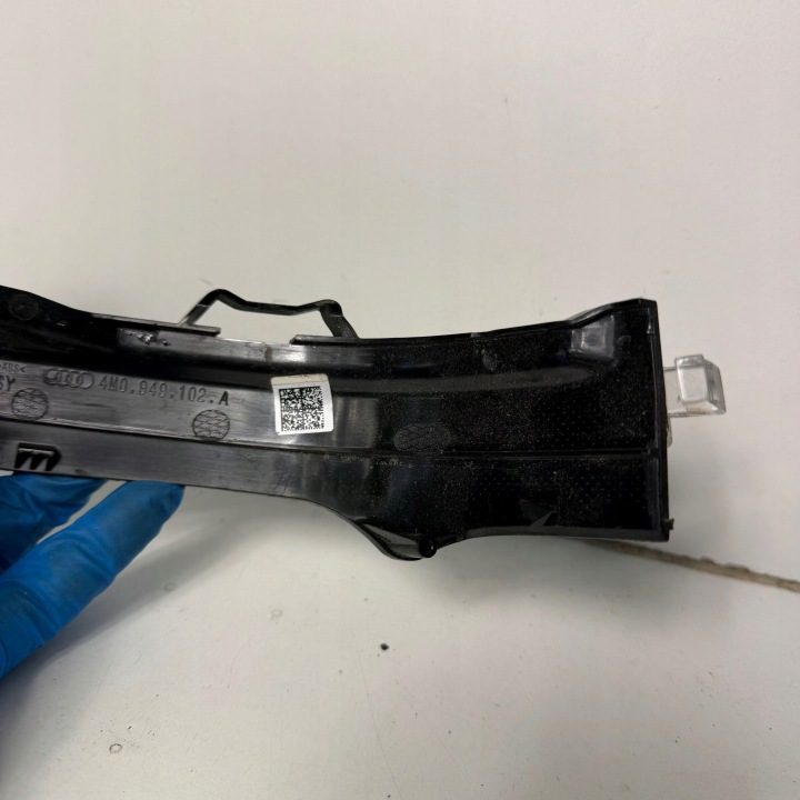ПОВОРОТНИК LED В ЗЕРКАЛО AUDI Q7 SQ7 II 4M Q5 II BENTAYGA OE 4M0949102A, фото 7