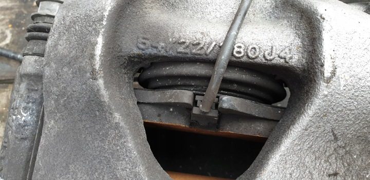 Суппорт тормозной скоба передняя BMW Mini F55 F56 F57, фото 3