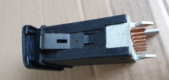 Кнопка аварийного VW GOLF IV (1J1) 1J0953235H 2002, фото 3