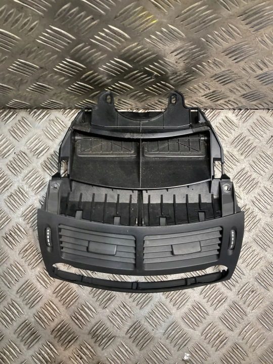 Mercedes-Benz E W211 Элемент центральной консоли, фото 2