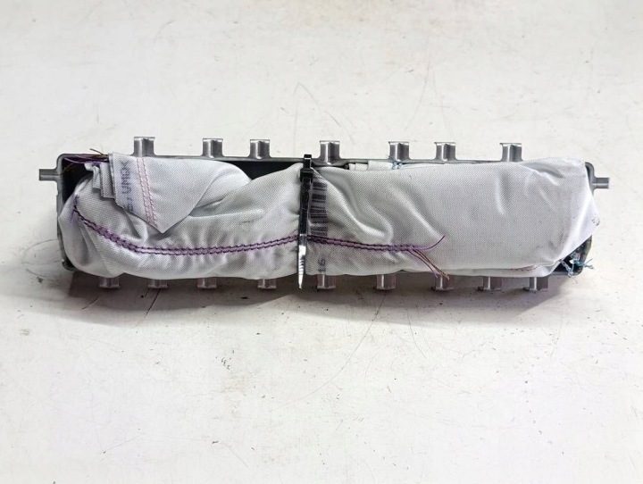 Volvo V40 II R-Design 12-19 Подушка безопасности коленная airbag 31271434, фото 1