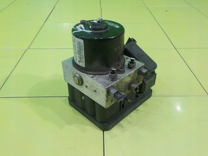 FORD KUGA MK1 I 2.0 TDCI 08 г. 5D насос ABS 8V41-2C405-AE, фото 2