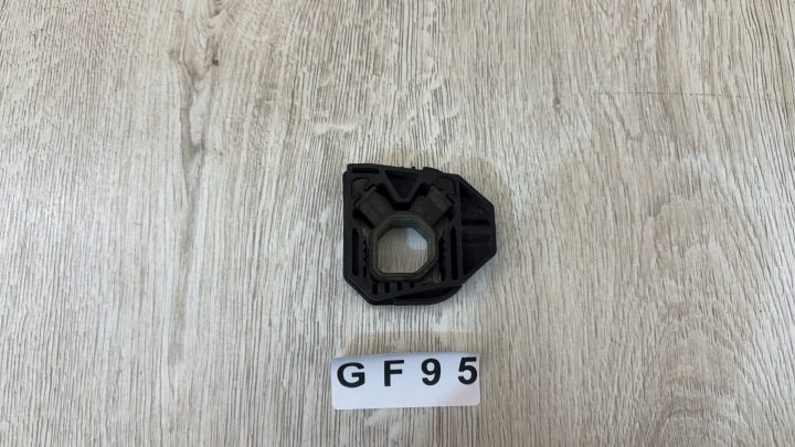 КРОНШТЕЙН РАДИАТОРА SKODA OCTAVIA 2 II SEAT LEON VW AUDI GF95, фото 2