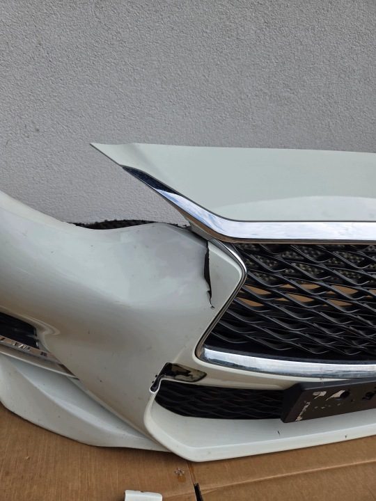 Бампер передний Infiniti Q30 Q30S QX30S Sport в сборе Dokładki QAB, фото 3