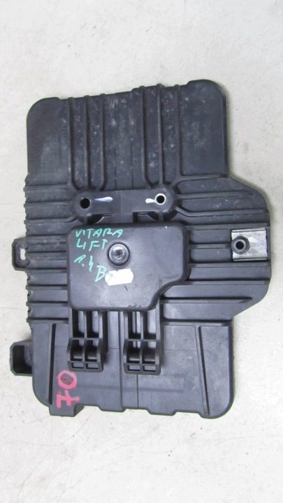 Площадка аккумулятора Suzuki Vitara III 72521-61M10, фото 4