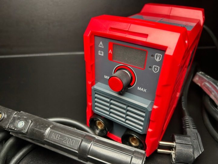 Сварочный аппарат invertorowa MMA-250 250A IGBT дисплей цифровой lekka Mini, фото 6