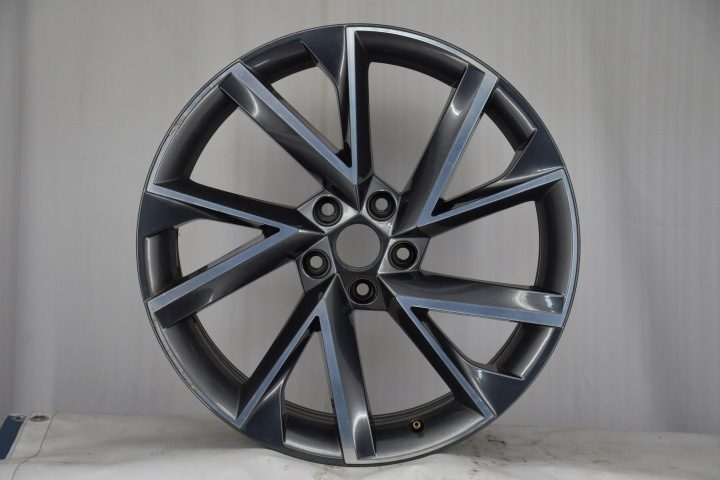 Литой диск Volkswagen OE VEGA 8.0" x 19" 5x112 ET 44, фото 1