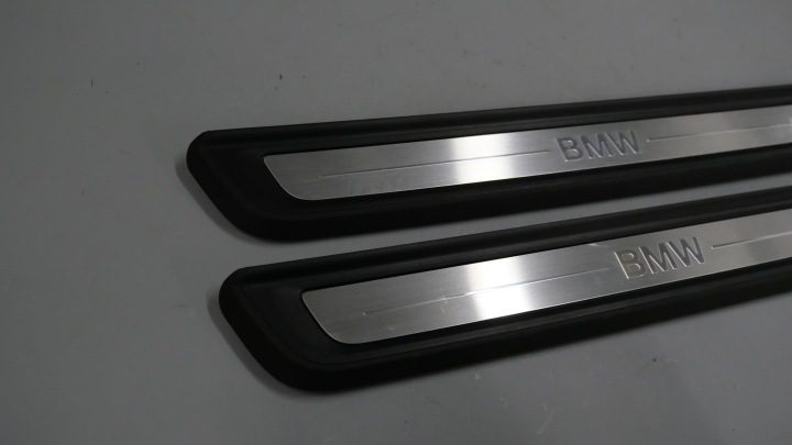 BMW G20 G21 НАКЛАДКА ПОРОГА ПЕРЕДНЯЯ ПРАВАЯ ЛЕВАЯ 7407387, фото 2