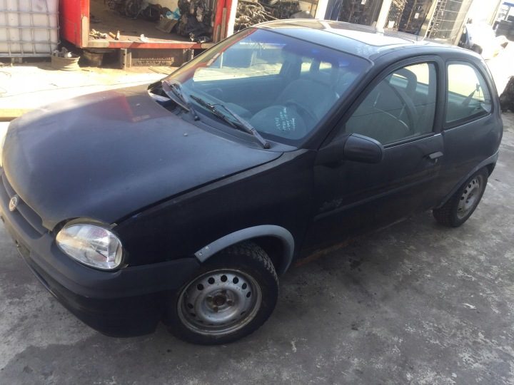 Opel Corsa выпускной коллектор 1995 1.4L 90400043, фото 4