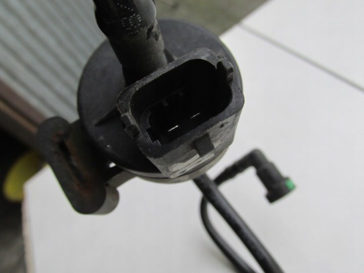 Вакуумная трубка Volvo Ford 1.8 2.0 16V 2007 г., фото 5