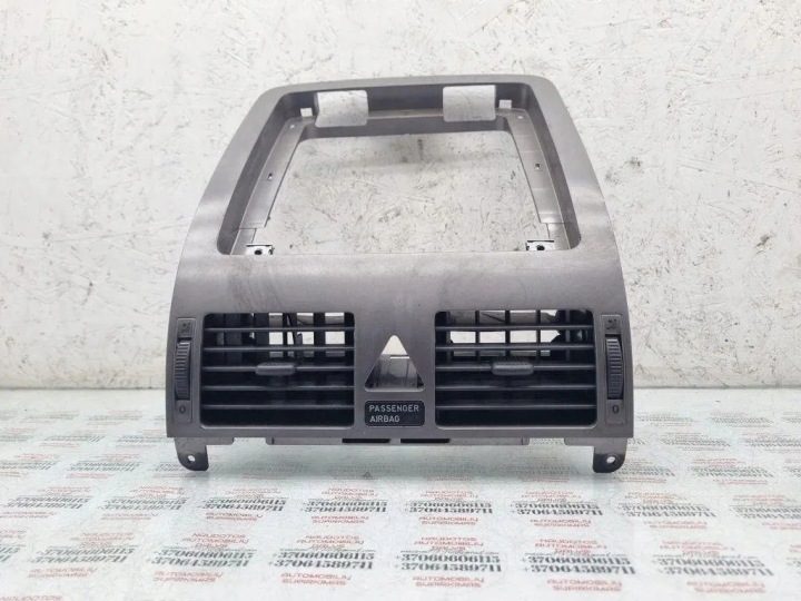 Воздухозаборник консоли VW TOURAN (1T3) 1T1819728D 2.0L дизель 103 кВт 2008, фото 1