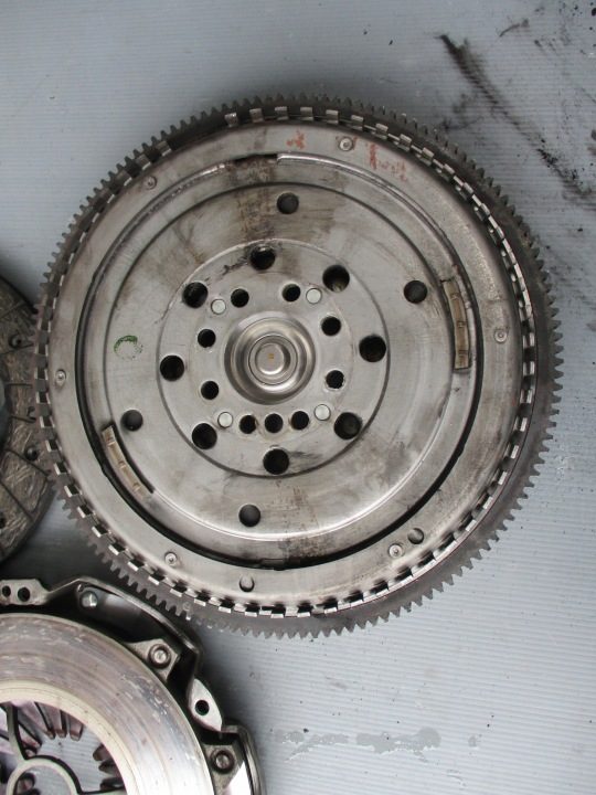 Schaeffler LuK 415 0308 10 Маховик, фото 5