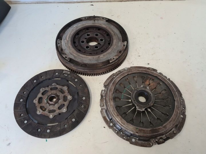СЦЕПЛЕНИЕ В СБОРЕ ДВУХМАССОВЫЙ МАХОВИК ALFA ROMEO 166 140 л.с. 2,4 JTD, фото 2