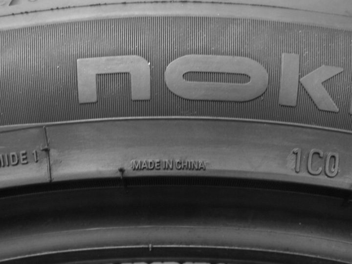 Шина летняя Nokian Tyres Powerproof 1 245/40ZR19 98 Y защита диска, усилитель (XL), фото 8