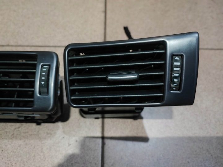 РЕШЕТКА ОБДУВА ПЕРЕДНЯЯ AUDI A6 C5, фото 4