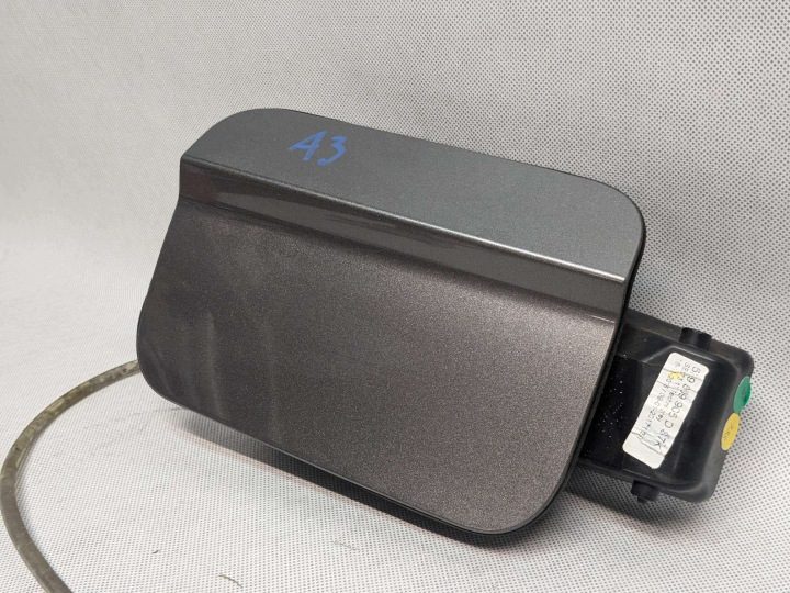 ЛЮЧОК ГОРЛОВИНЫ БЕНЗОБАКА + КРЫШКА SEAT LEON III ST УНИВЕРСАЛ КРАСКА: LS7K 5F9809905D, фото 1