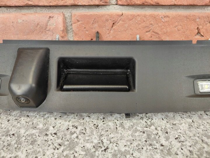 BMW X7 G07 МОЛДИНГ КРЫШКИ БАГАЖНИКА РУЧКА + КАМЕРА 7458169 5A1A179 5A30729, фото 3