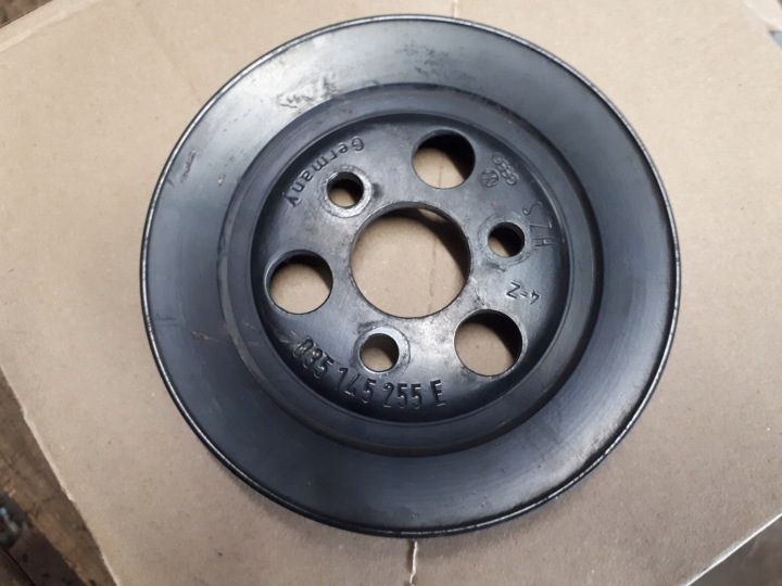 ШКИВ НАСОСА ГИДРОУСИЛИТЕЛЯ AUDI 80 2,0 2,3 035145255E, фото 2