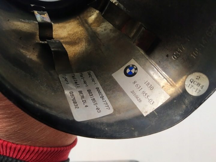 BMW Серии 5 G30 G31 насадка глушителя 8631955-03 okrągła черная Оригинал, фото 4