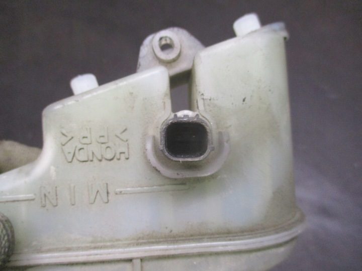 БАЧОК ТОРМОЗНОЙ ЖИДКОСТИ HONDA ACCORD VII 02-05r, фото 8