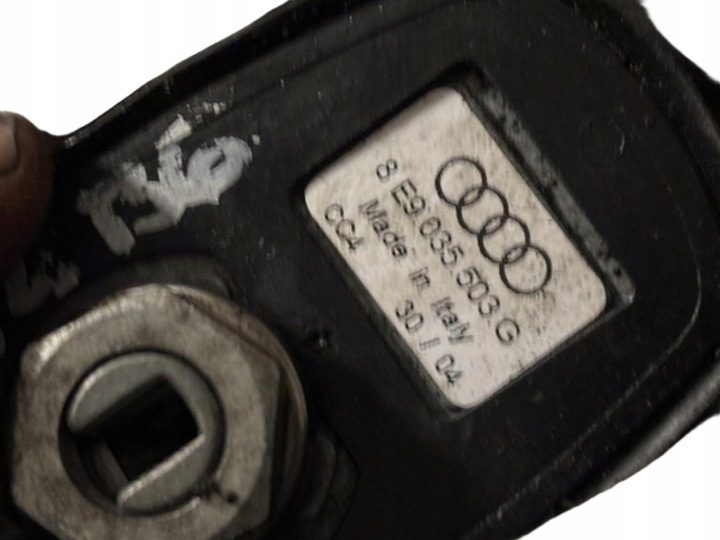 Антенна GPS (плавник) Салон Audi A4 S4 B6 8E 8H 8E9035503G, фото 2