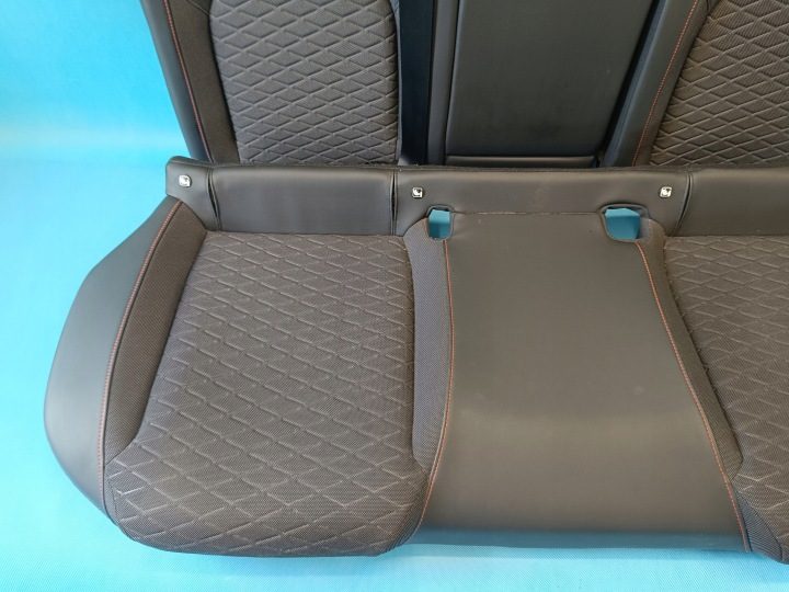 SEAT LEON 4 IV FR УНИВЕРСАЛ 2.0 TDI 110 кВт 2021 г. ДИВАН ЗАДНИЙ КОМПЛЕКТ, фото 2