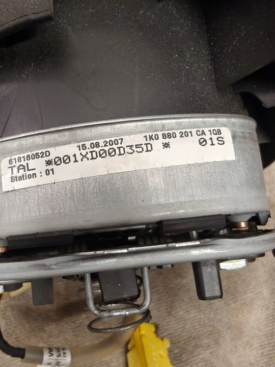 Подушка водителя Passat b6 Golf 1KO880201CA, фото 3