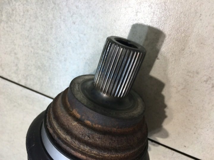 Полуось передняя правая VW GOLF V VARIANT (1K5) 1K0407272BE 1.4L бензин, фото 4