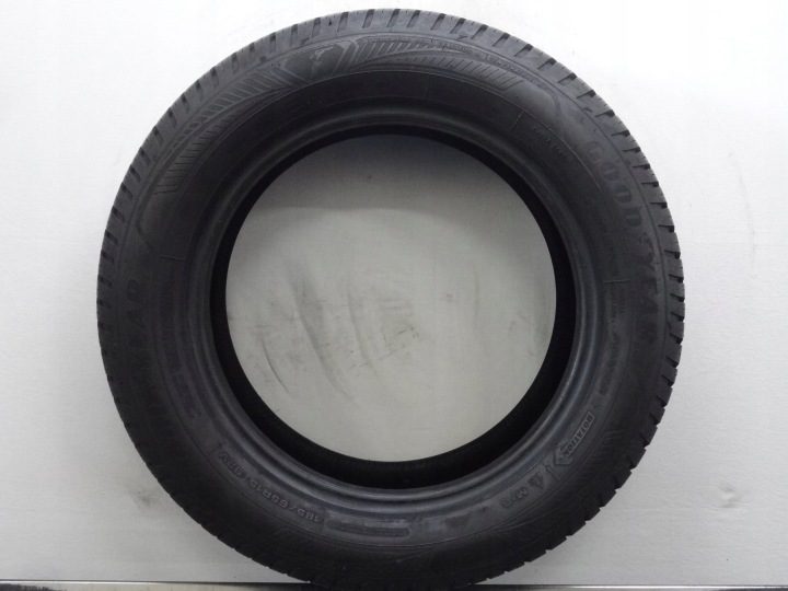 Шина всесезонная Goodyear Vector 4Seasons Gen-3 185/65R15 92 В сцепление на снегу (3PMSF), усилитель (XL), фото 3