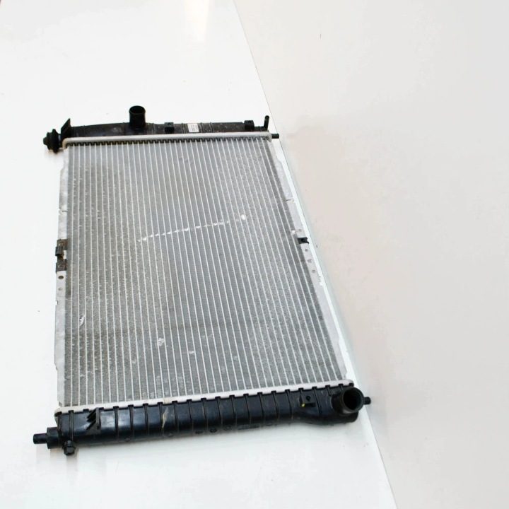 Радиатор охлаждения Chevrolet Aveo хэтчбек (T250, T255) 96816483 13922518 1.2L, фото 2