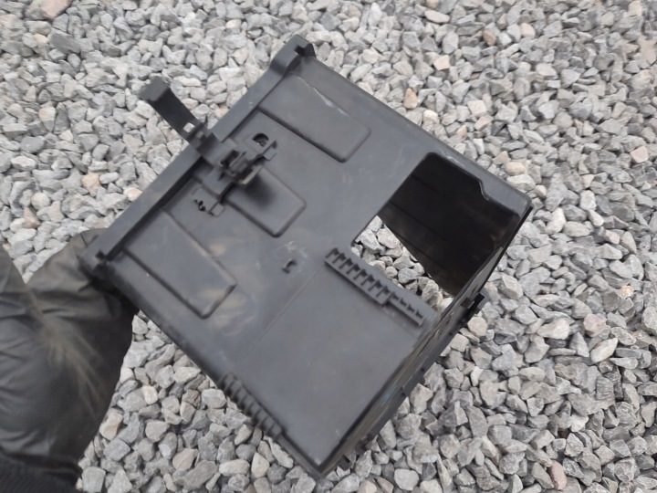 Кожух аккумулятора Citroen Peugeot C4 308 5008 DS 9663615580, фото 6