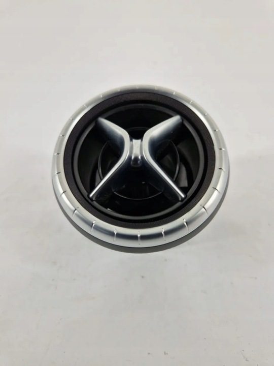 ДЕФЛЕКТОРЫ ПАНЕЛИ ПРИБОРНОГО MERCEDES-BENZ GLA (X156) Y09353 33046735 1.6L, фото 1