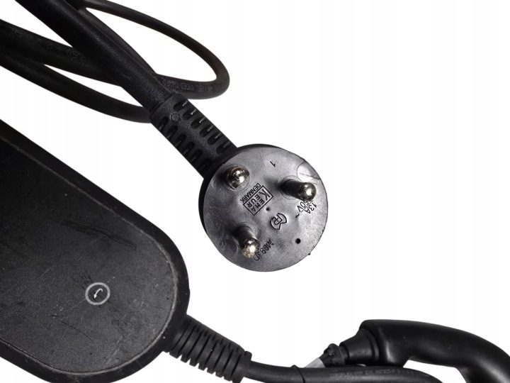 AUDI ТРУБКА ДЛЯ ЗАРЯДКИ Зарядное устройство e-Tron 11 кВт Type 2 8V4971675AS OEM, фото 9