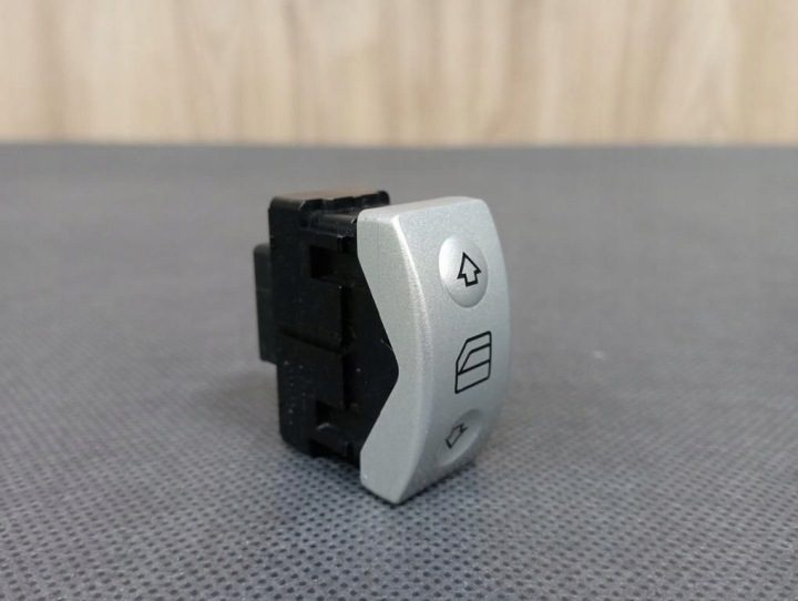 Mercedes SLK W171 кнопка стеклоподъемника A1718205410, фото 1
