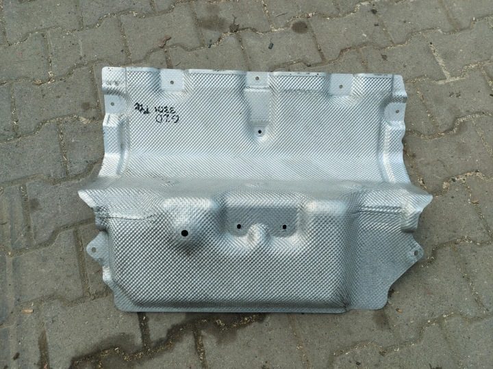 ТЕПЛОЗАЩИТНЫЙ ЭКРАН 7340982 BMW G20 G21, фото 2