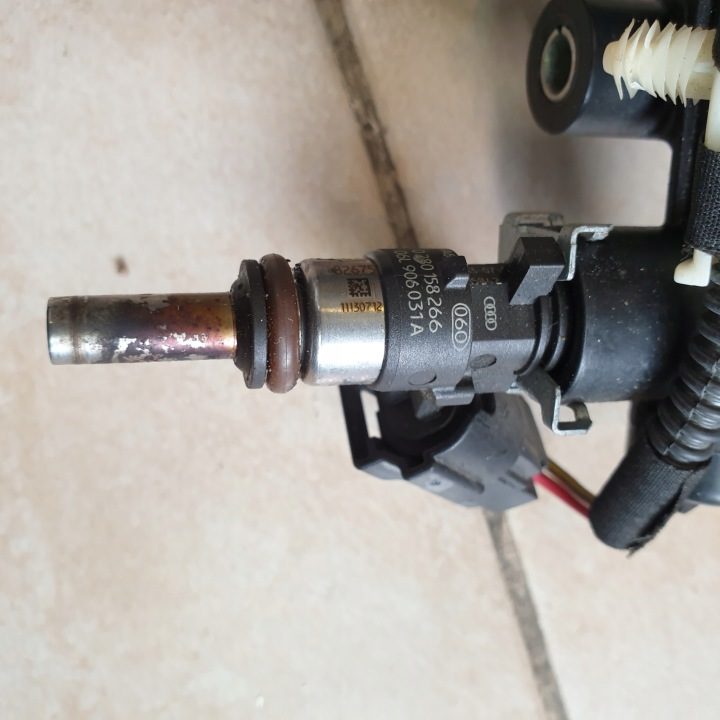 ФОРСУНКА AUDI A5 F5 8T A4 B8 B9 2,0 TFSI OE, фото 3
