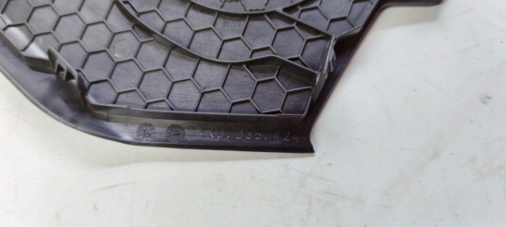 РЕШЕТКА ДИНАМИКА ДВЕРИ AUDI A6 C8 4K0035424, фото 3