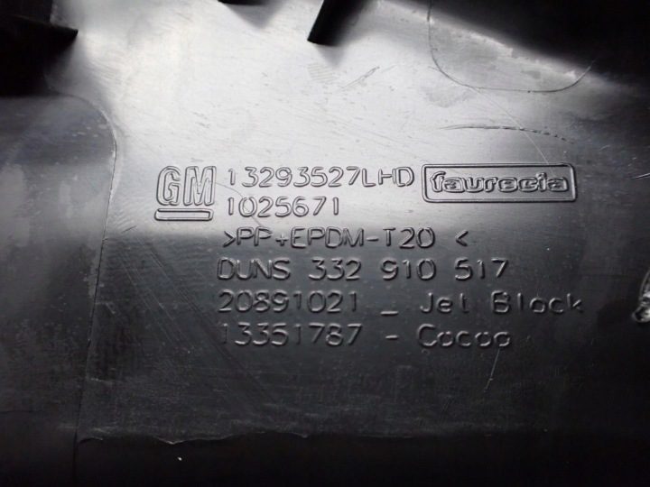 НАКЛАДКА ПАНЕЛИ КОНСОЛИ ПРАВАЯ ЕВРОПА 13293527 OPEL ZAFIRA C III 19 г., фото 3