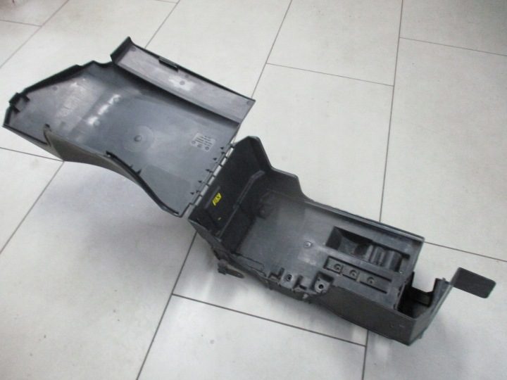 Signum Vectra C 03-08 корпус крепление аккумулятора 24438485 24438484, фото 6