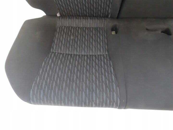 Диван задний с Zagłówkami Toyota Yaris III 3 дв. 2011-2020 год, фото 4