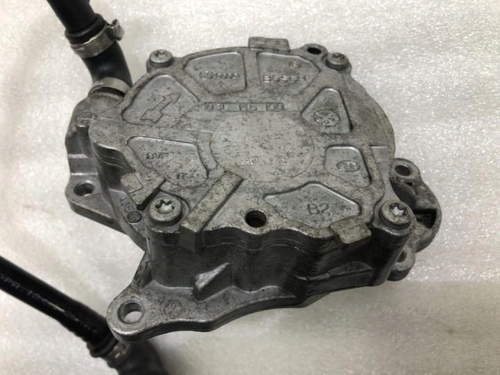 НАСОС ВАКУУМНЫЙ AUDI A5 8T 2.0TDI 03L145100F, фото 3